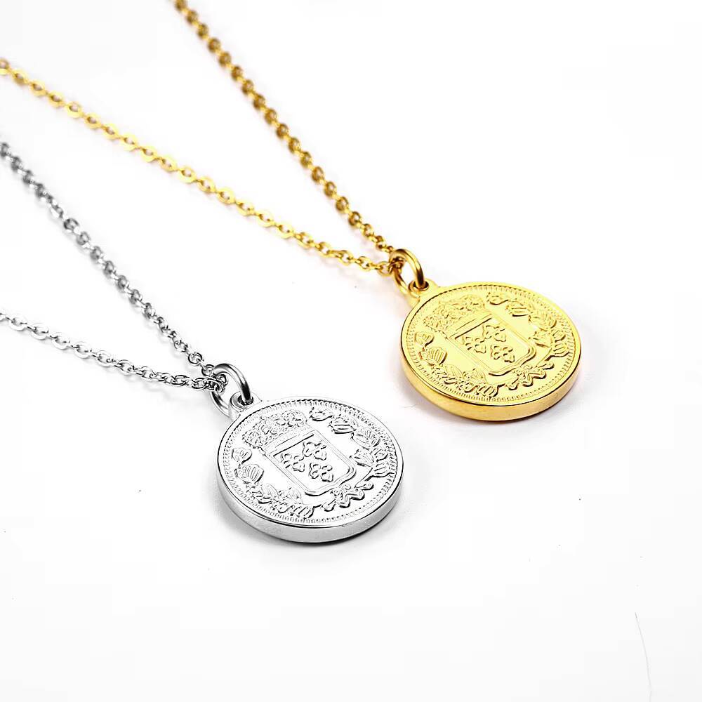 Coin Necklace Delicate - Collier avec pendentif en forme de