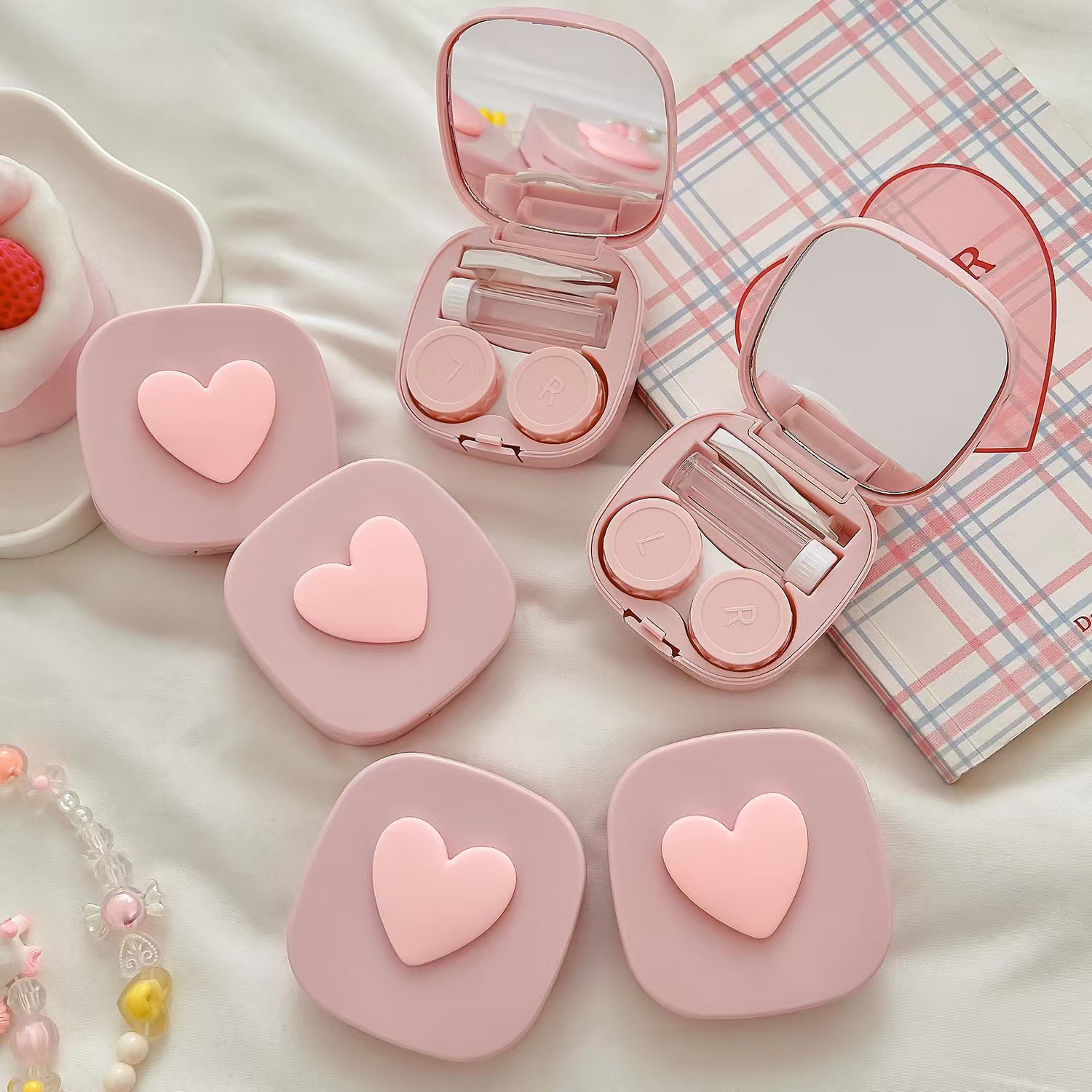 Women Accessories List - Étui à lentilles de Contact en