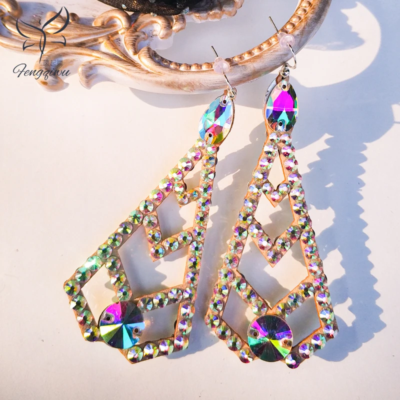 Boucles d'oreilles de danse du - Women Accessories India avis et prix