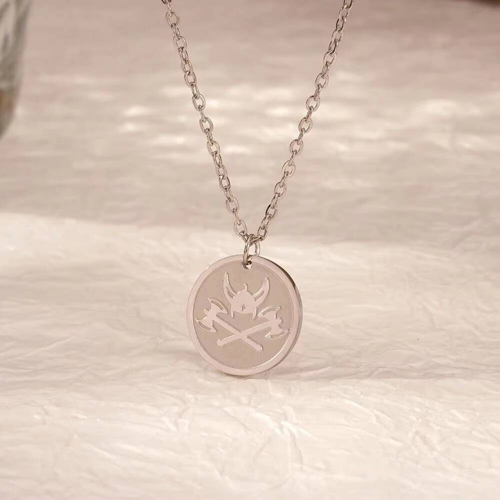 Collier pendentif hache Viking - Coin Necklace Delicate avis et prix